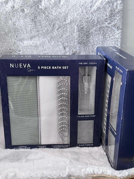 Nueva Spa Bath Set