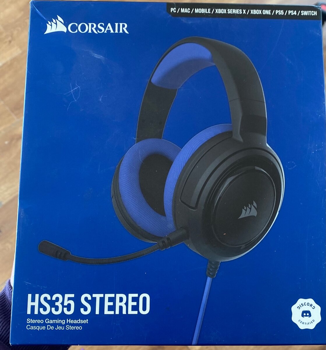 Игровая гарнитура Corsair HS35 Stereo