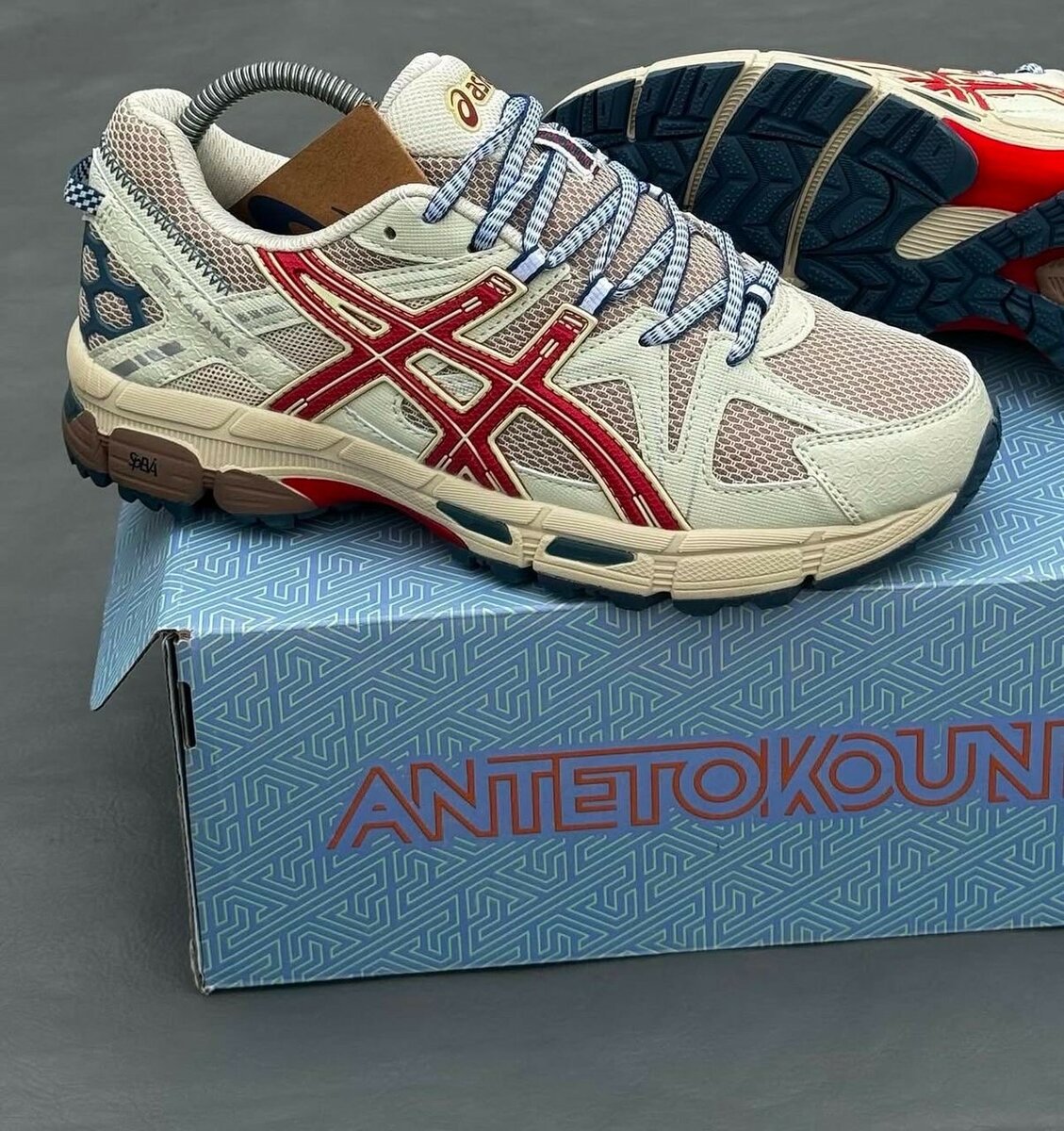 ASICS SNEAKER