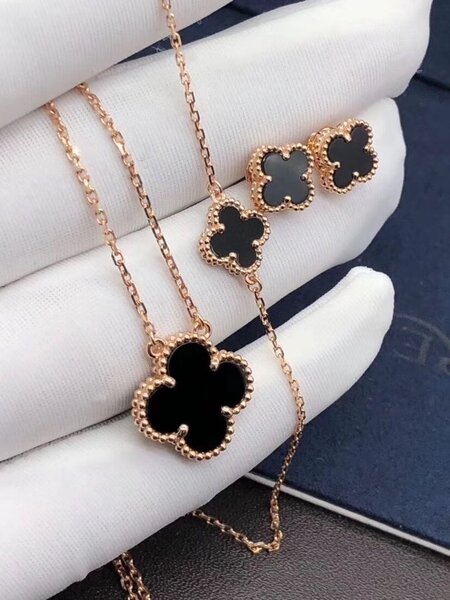 Bijoux VAN CLEF Arpel