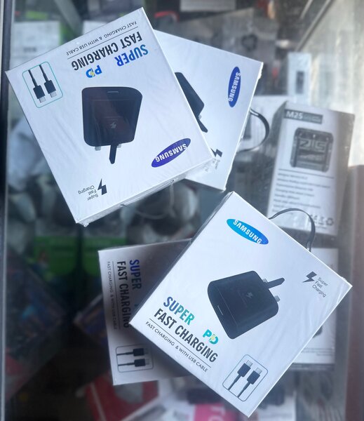 45w Samsung charger