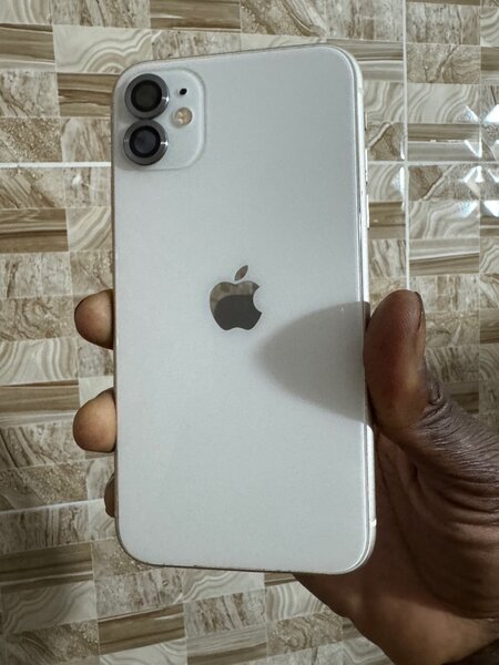 iPhone 11 simple 256 giga quas