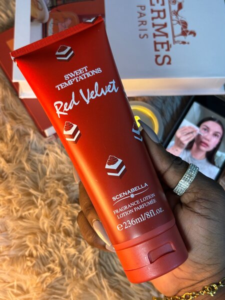 Crème de corps red velvet