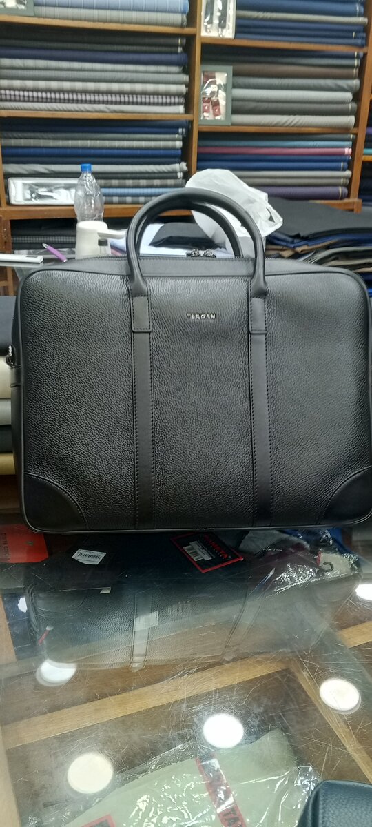 Sacoche en cuir élégante