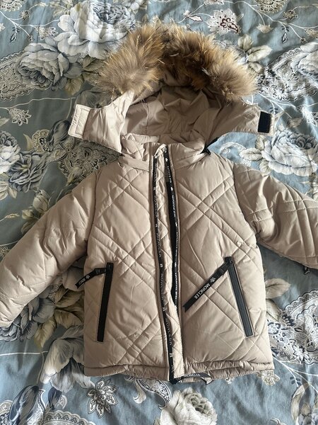 Детский пуховик в отличном состоянии