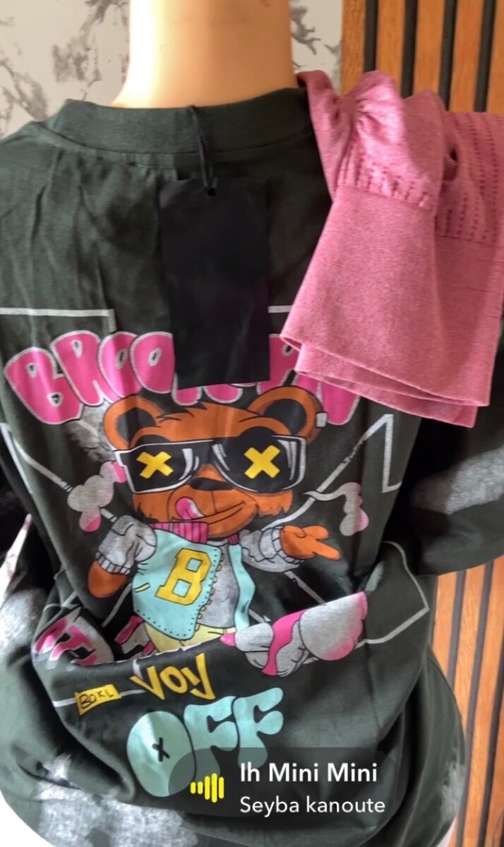 T-shirt graphique ours pour hommes