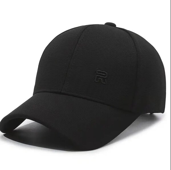 Casquette noire élégante