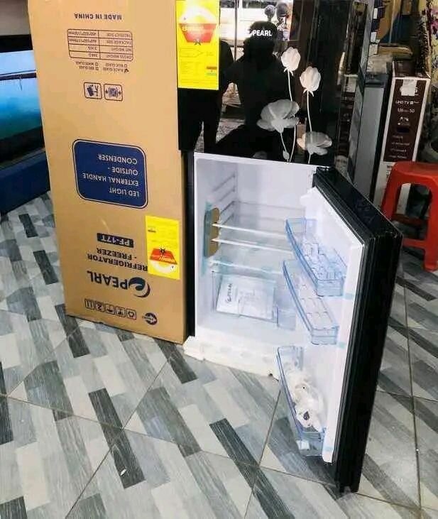 PEARL FRIDGE