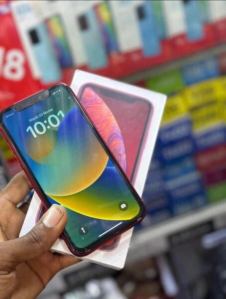 iPhone XR Rouge Neuf