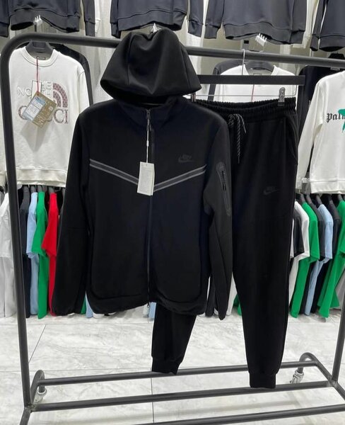 Ensemble de Survêtement Unisexe