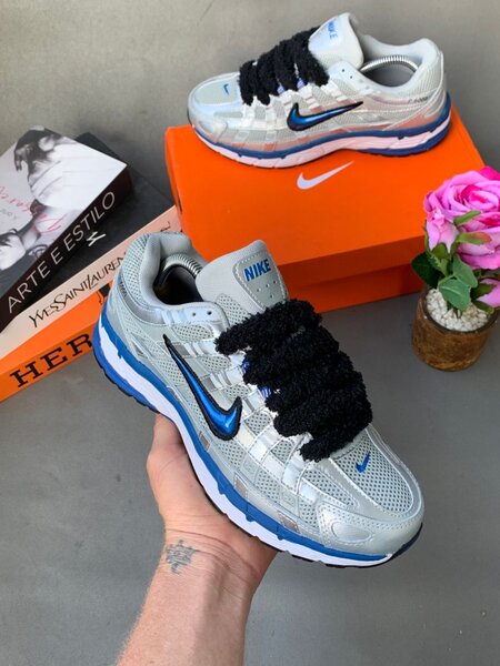 Nike Sneakers Argent Bleu