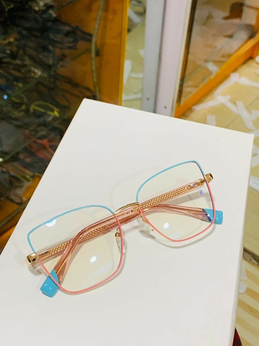 Ladies frames