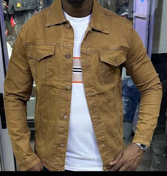 Veste en jean tendance homme