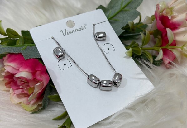 Boucles d'oreilles pendantes élégantes