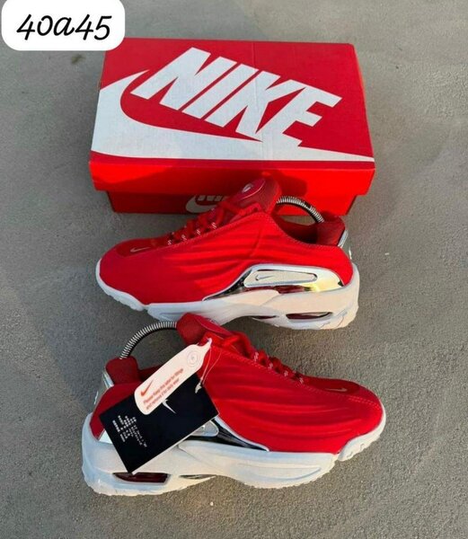 Nike Baskets Rouge Femme