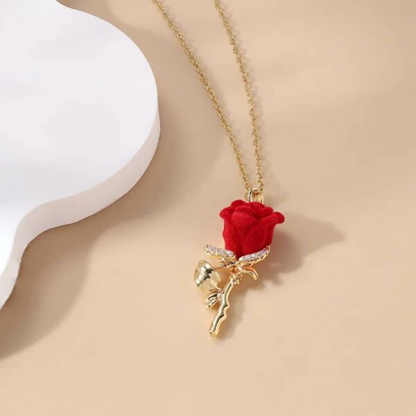 Collier Rose Doré Chic