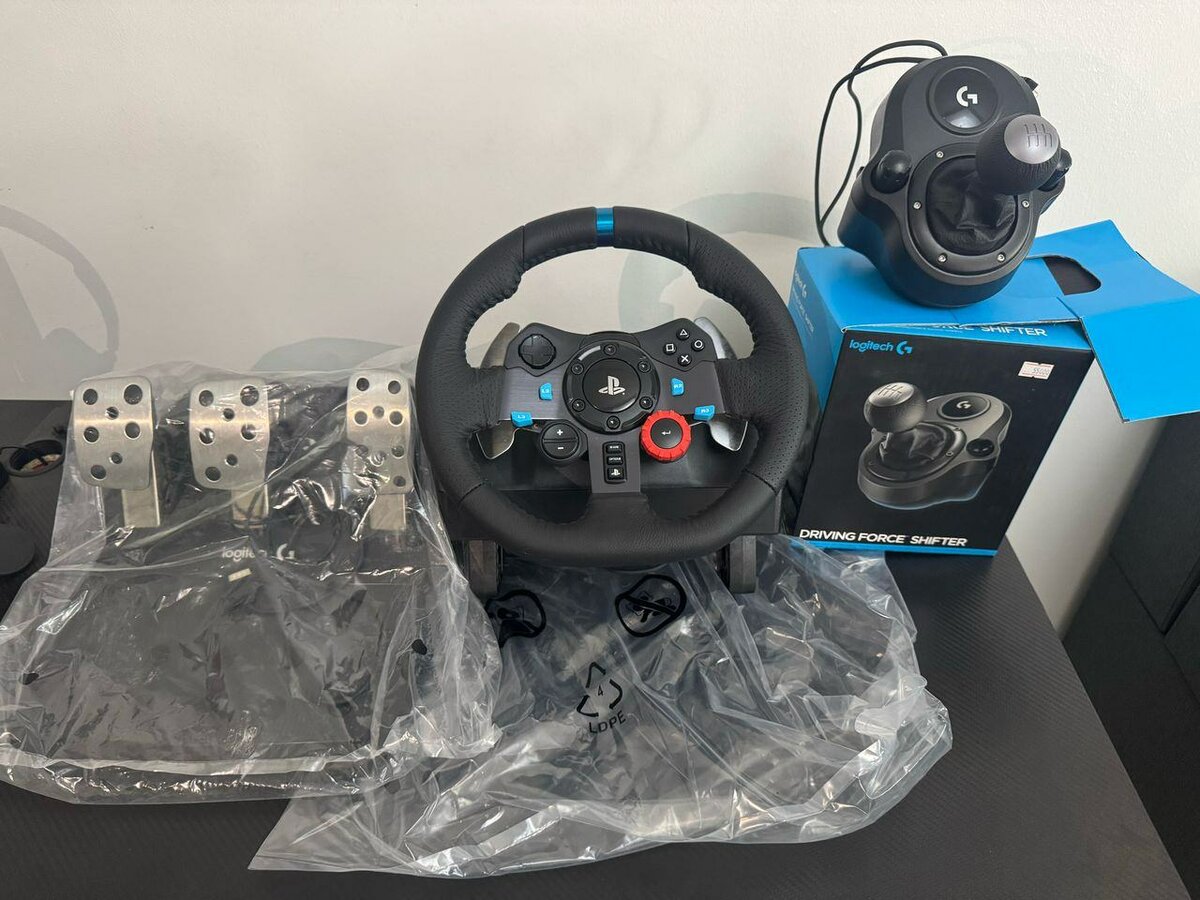 Volant G29 + Levier de vitesse