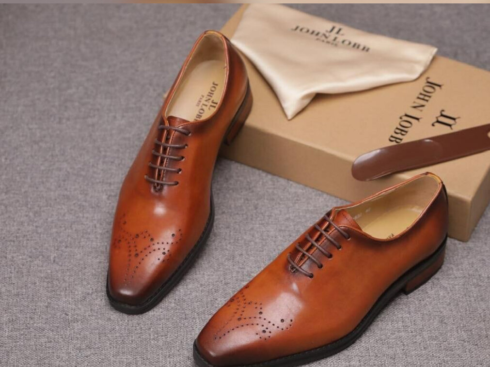 Chaussures habillées élégantes