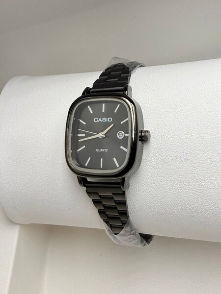 Montre Casio authentique