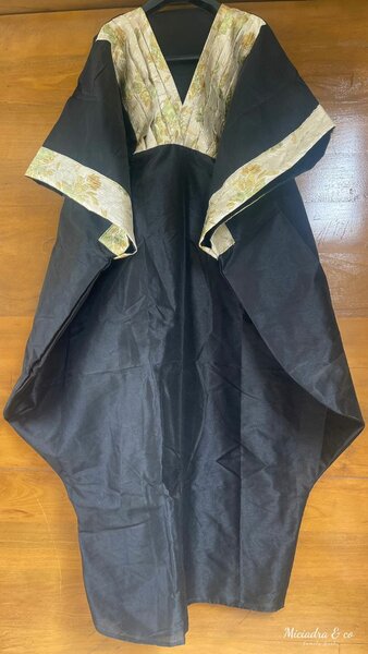 Noir Boubou Sénégalais