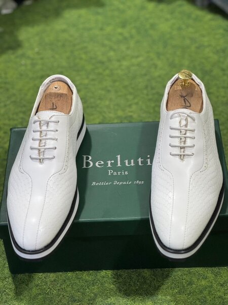 Chaussures en cuir Berluti