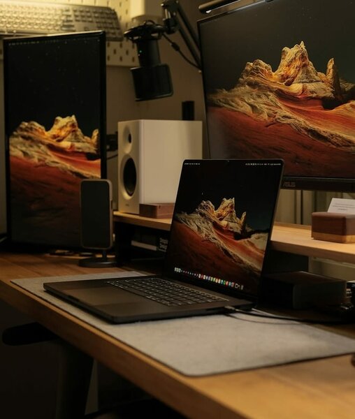 MacBook Pro 16" M4 Max