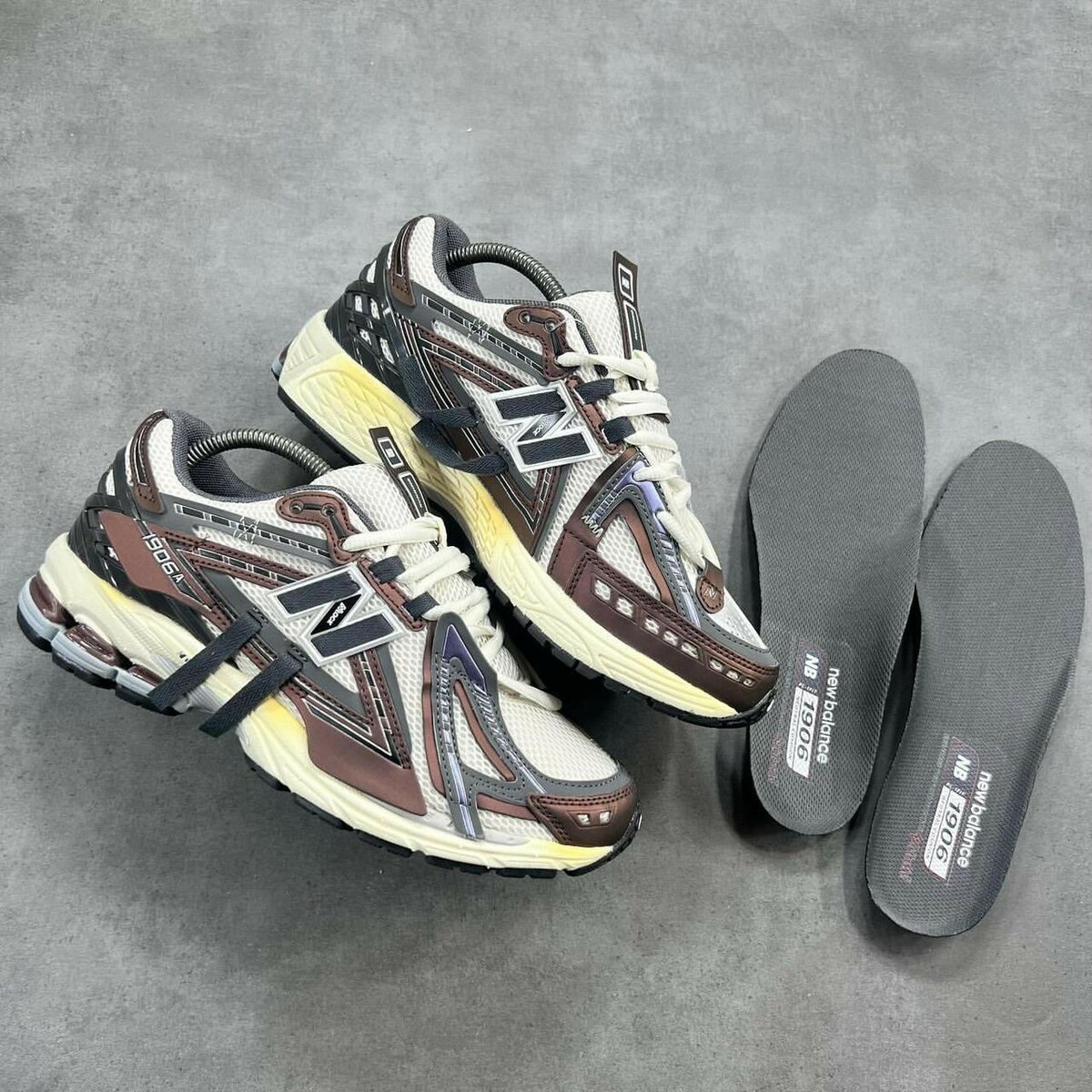 New Balance Sneakers