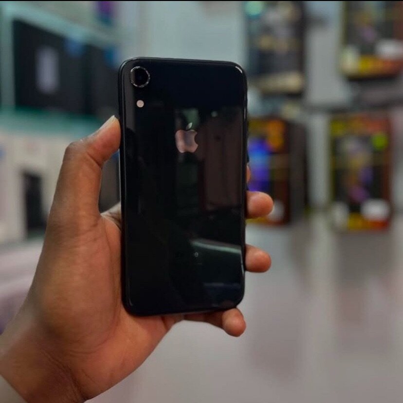 iPhone XR