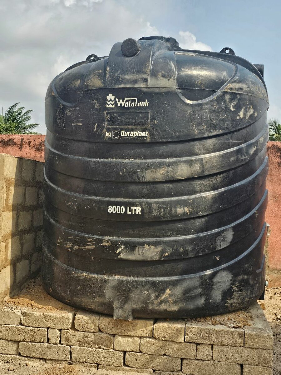 8000 litres Duraplast Watatank