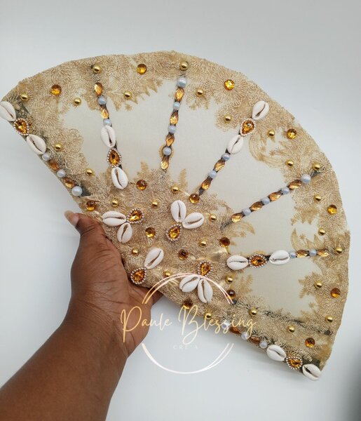 Éventail Éléguant Décoratif