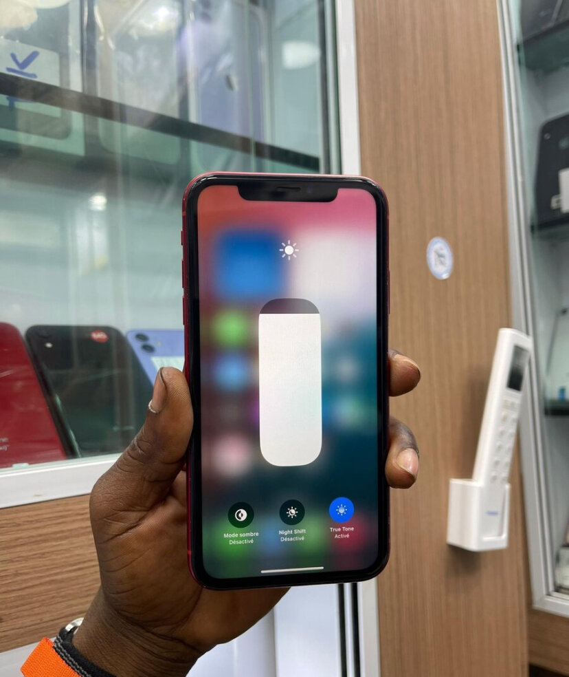 iPhone XR 64GB Rouge