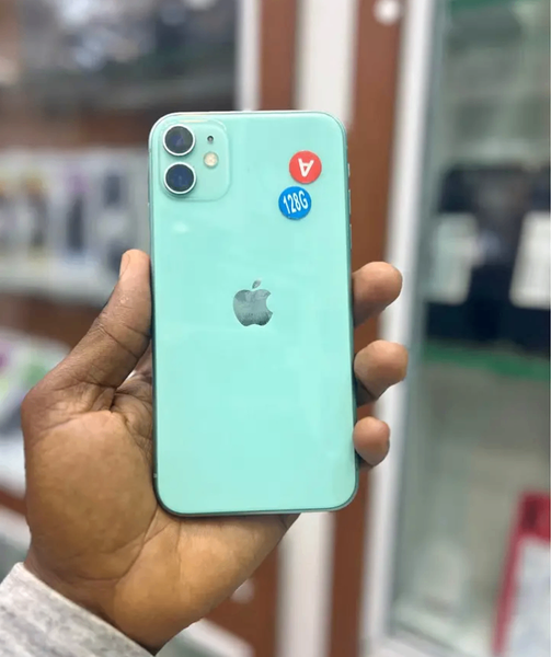 iPhone 11 128 Go Vert