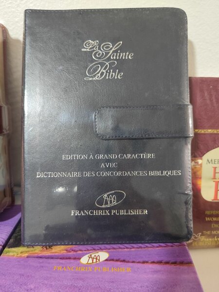 La Sainte Bible Grand Caractère