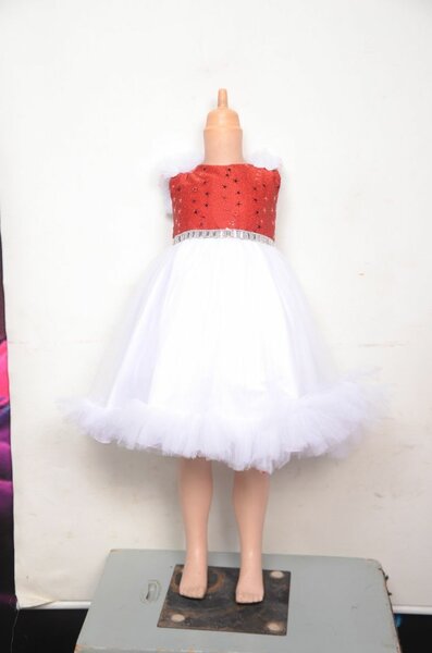 Robe de fête enfant élégante