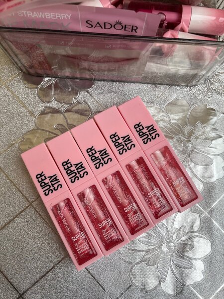 Huile à lèvres hydratante