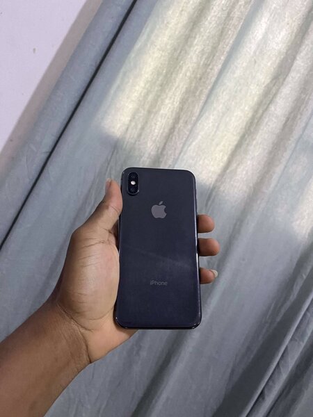 *iPhone X* Factory unlocked