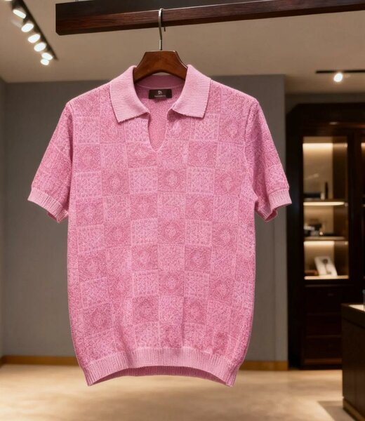 Polo en maille rose tendance