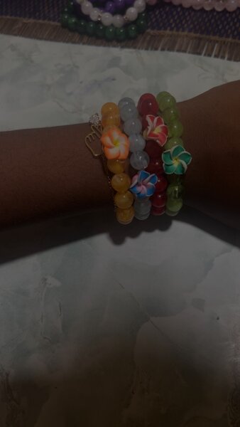 Bracelet en perles colorées