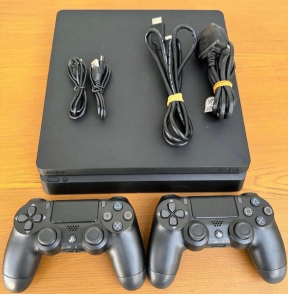 Console PS4 Slim 1TB