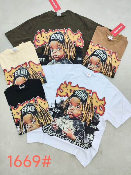 T-shirt graphique tendance