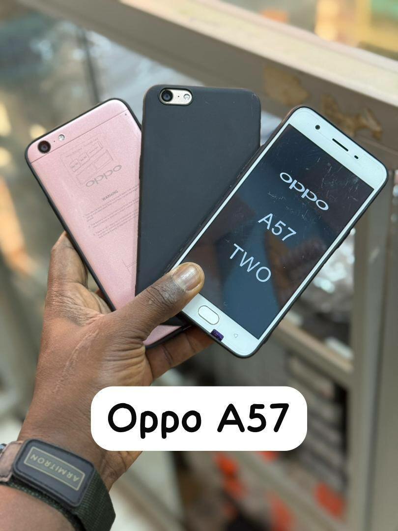 Smartphone Oppo A57/A59