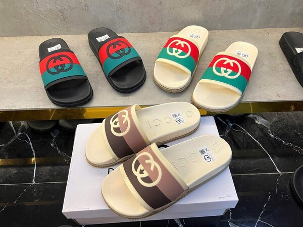 Sandales tendances de luxe