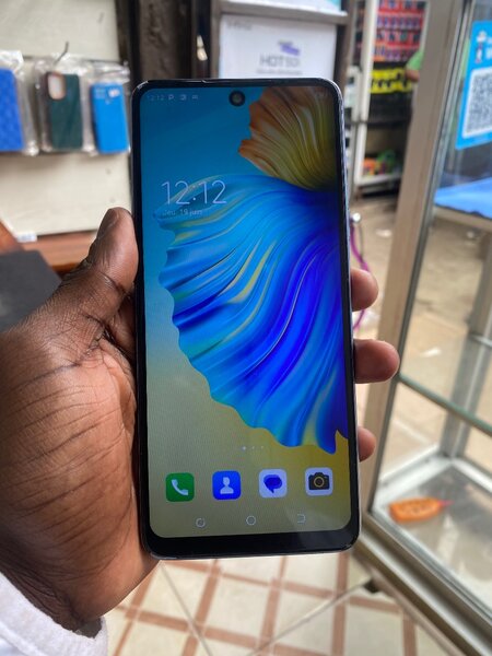 Tecno Camon 17 Pro