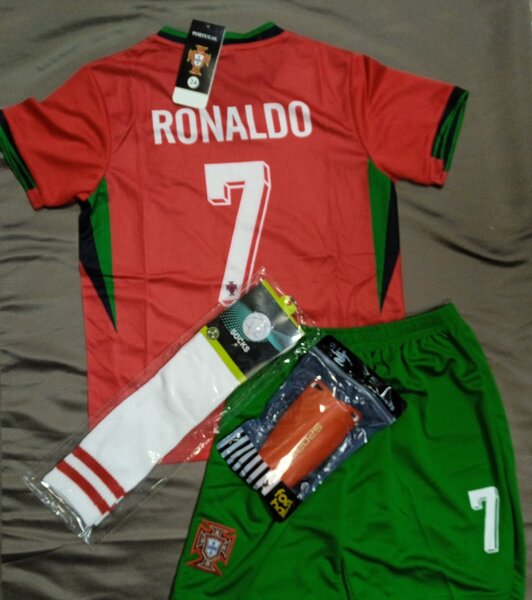 Футбольная форма для футбола