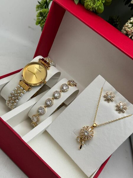 Watch set for ladies