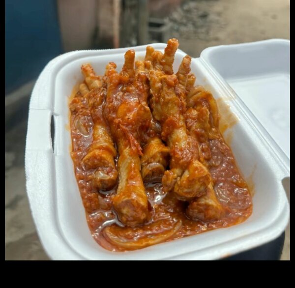 Pieds de Poulet Épicés