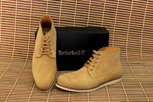 CHAUSSURE BOTTE TIMBERLAND DE QUALITÉ ET ORIGINALE