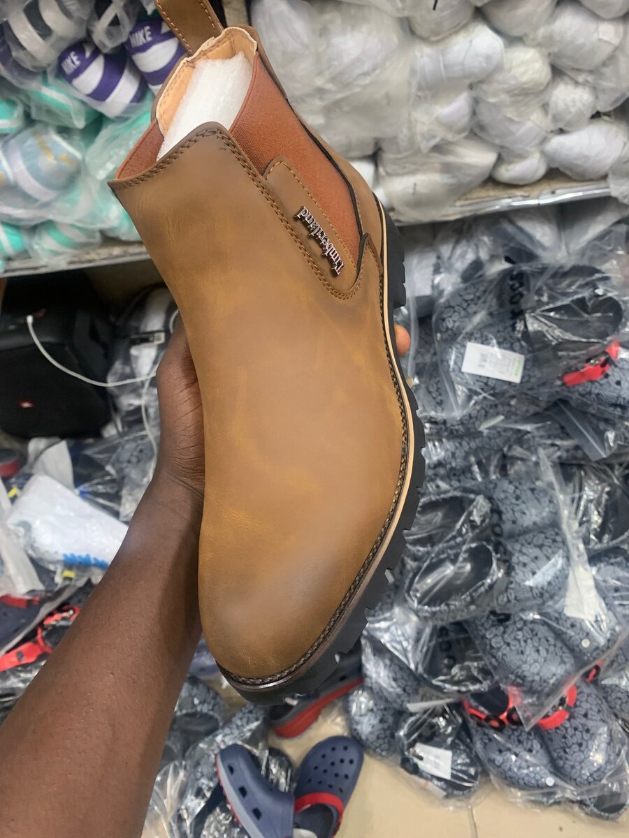 Timber dessert brown