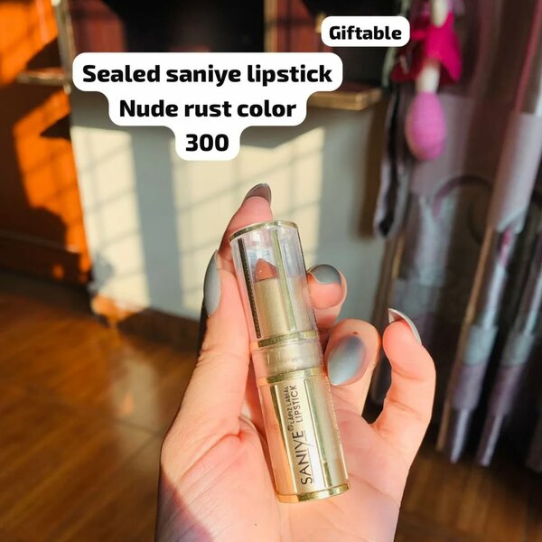 Sealed saniye lipstick Nude rust color 
