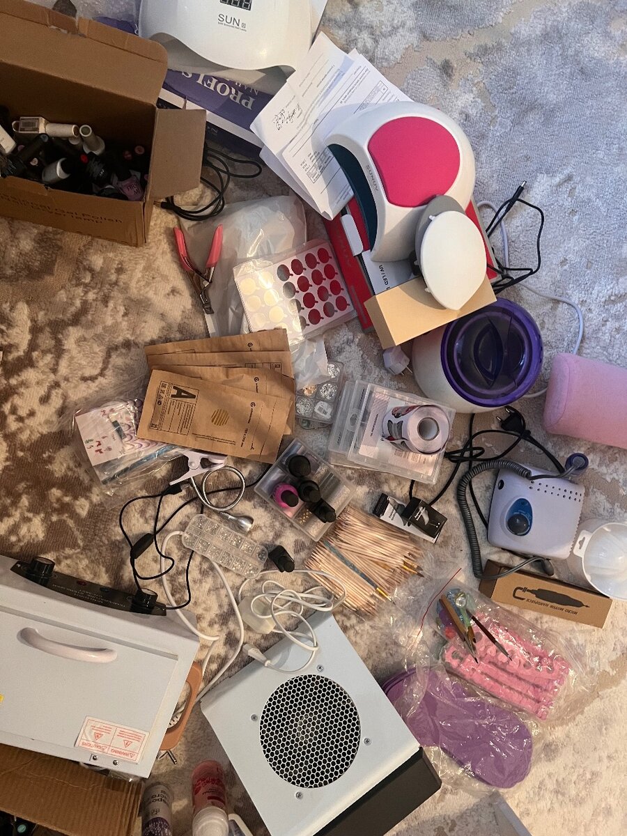 Продаю маникюрные принадлежности